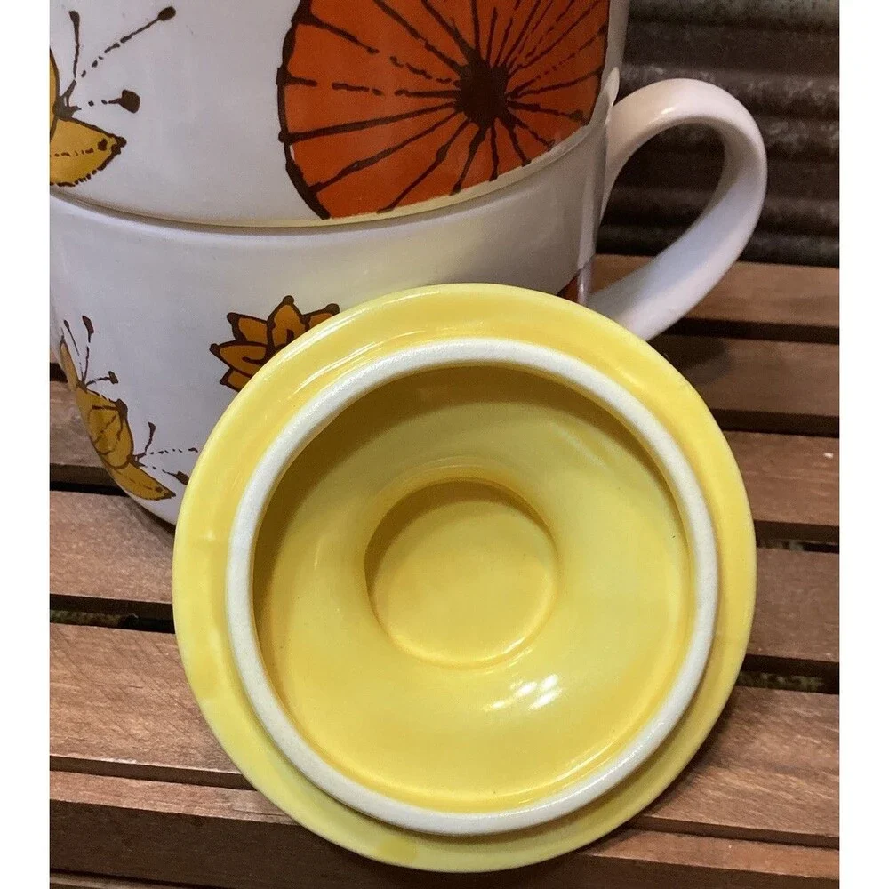 Up-Beat Stoneware Made In USA Creamer & Sugar w/ Lid Stacking Sunflower Floral